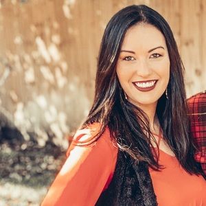 Meet your Posher, Felisha